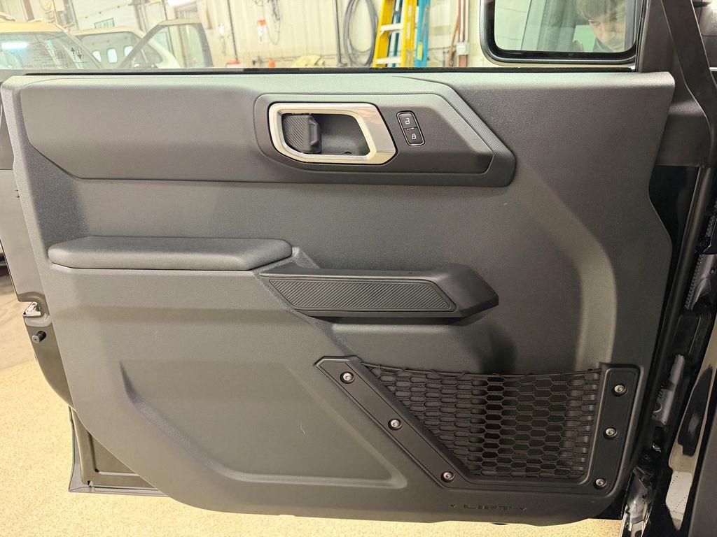 new 2025 Ford Bronco car, priced at $47,595