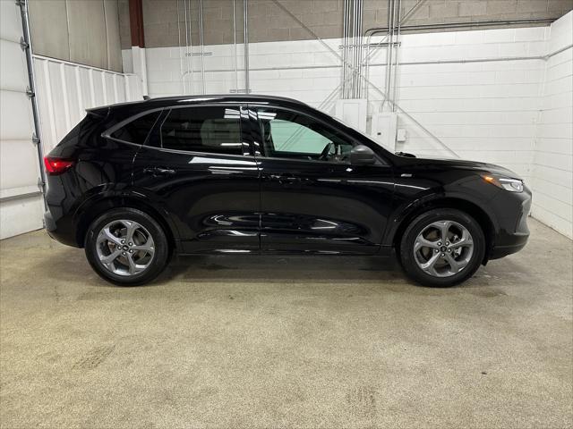 used 2023 Ford Escape car, priced at $25,980