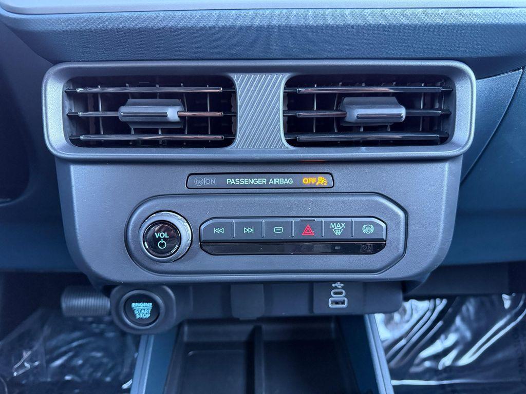 new 2025 Ford Maverick car, priced at $36,046