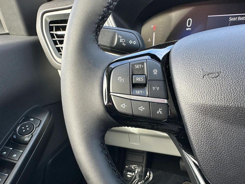 new 2025 Ford Escape car, priced at $30,980