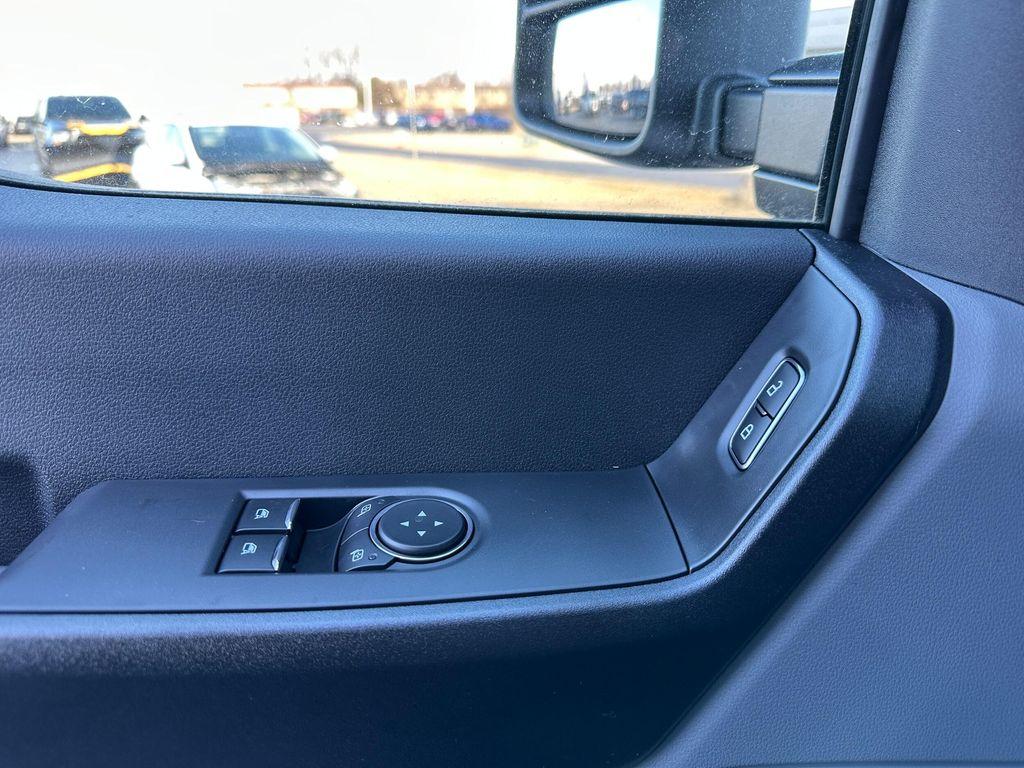 new 2024 Ford F-350 car, priced at $48,980