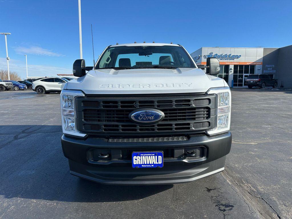 new 2024 Ford F-350 car, priced at $48,980