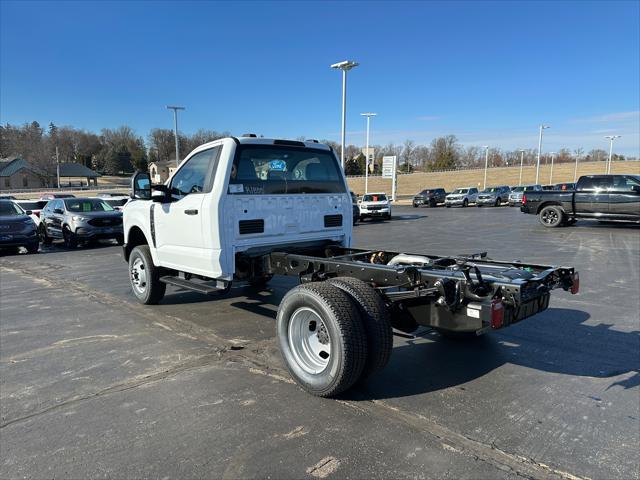 new 2024 Ford F-350 car, priced at $56,755