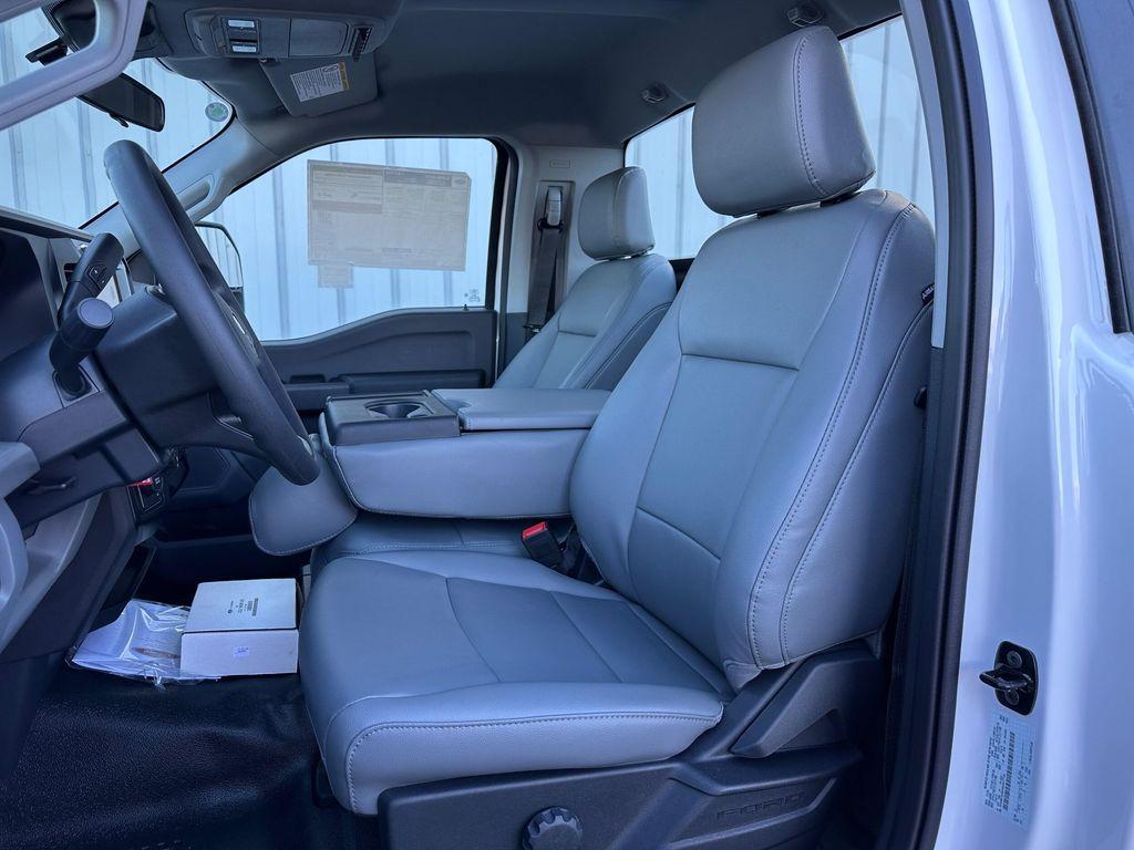 new 2024 Ford F-350 car, priced at $48,980