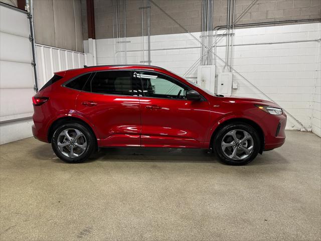 used 2024 Ford Escape car, priced at $25,900