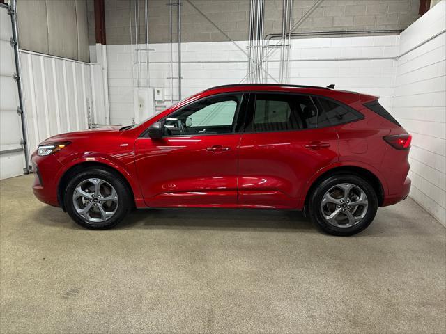 used 2024 Ford Escape car, priced at $25,900