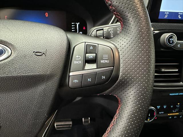 used 2024 Ford Escape car, priced at $25,900