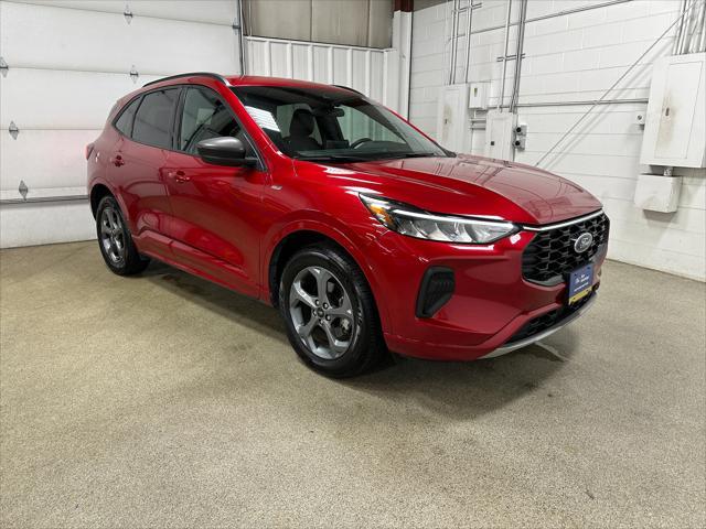 used 2024 Ford Escape car, priced at $25,900