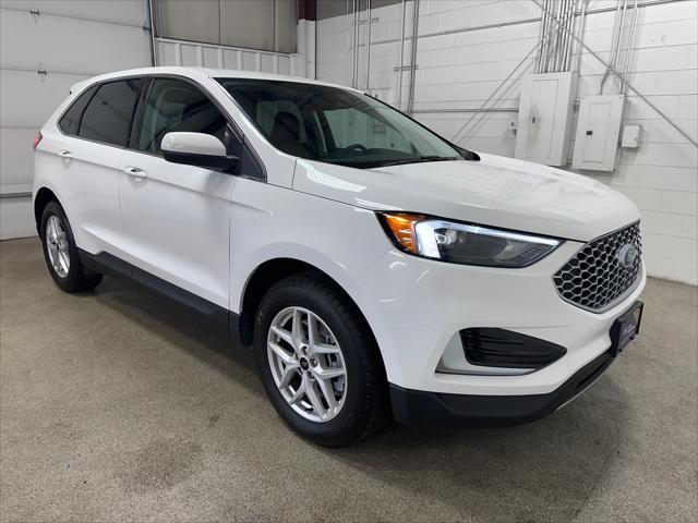 used 2024 Ford Edge car, priced at $33,890