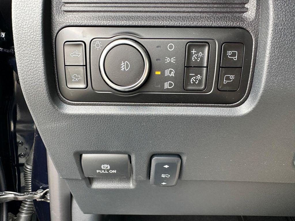 new 2025 Ford F-350 car, priced at $84,280