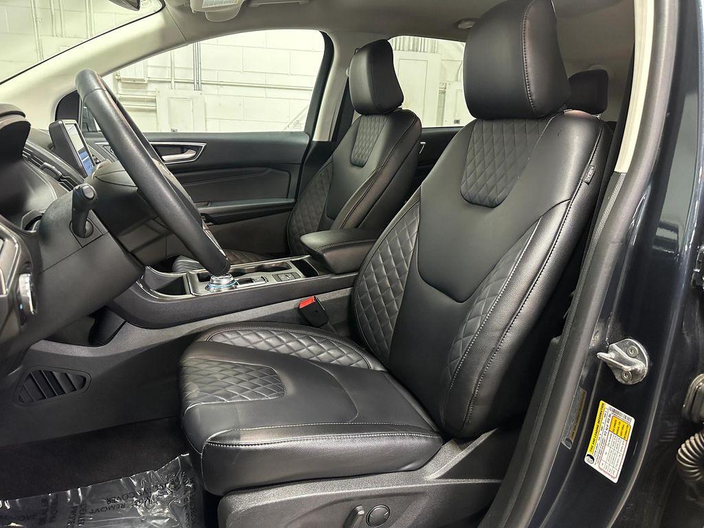 used 2024 Ford Edge car, priced at $33,680