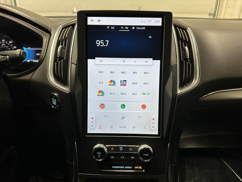 used 2024 Ford Edge car, priced at $30,740