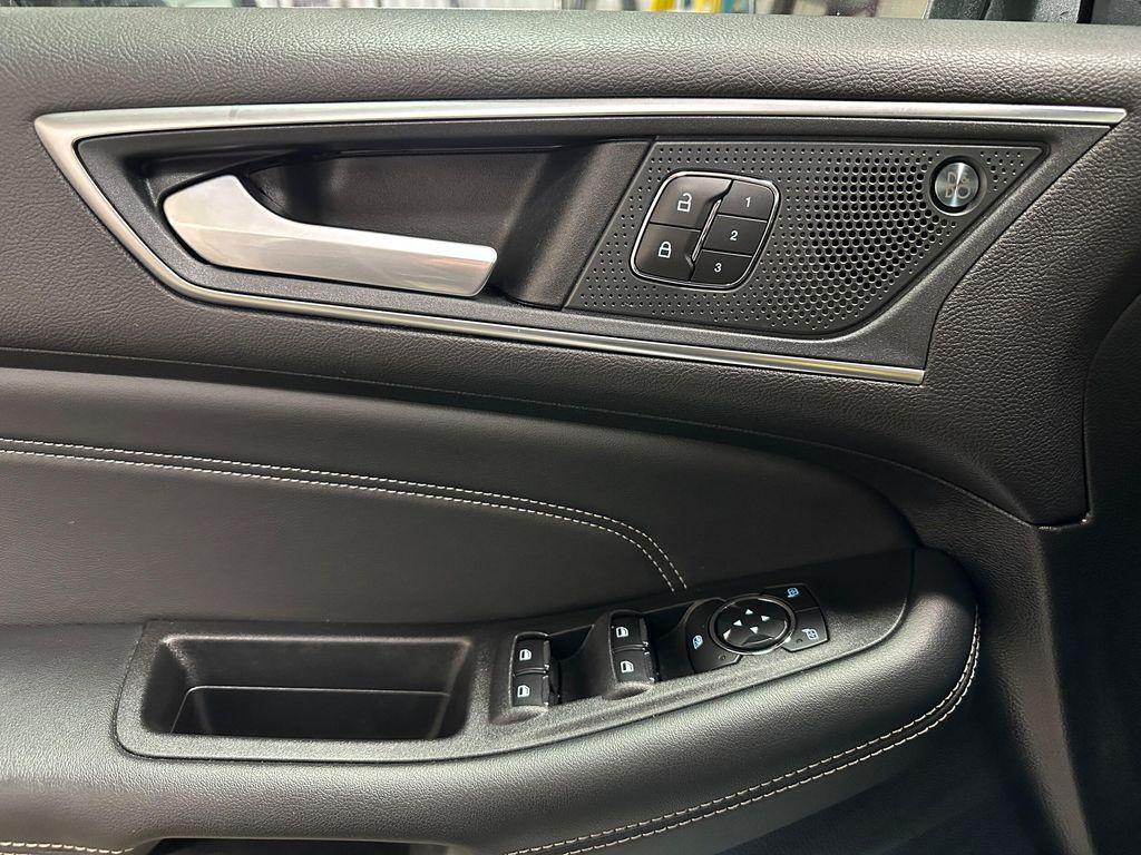 used 2024 Ford Edge car, priced at $30,740