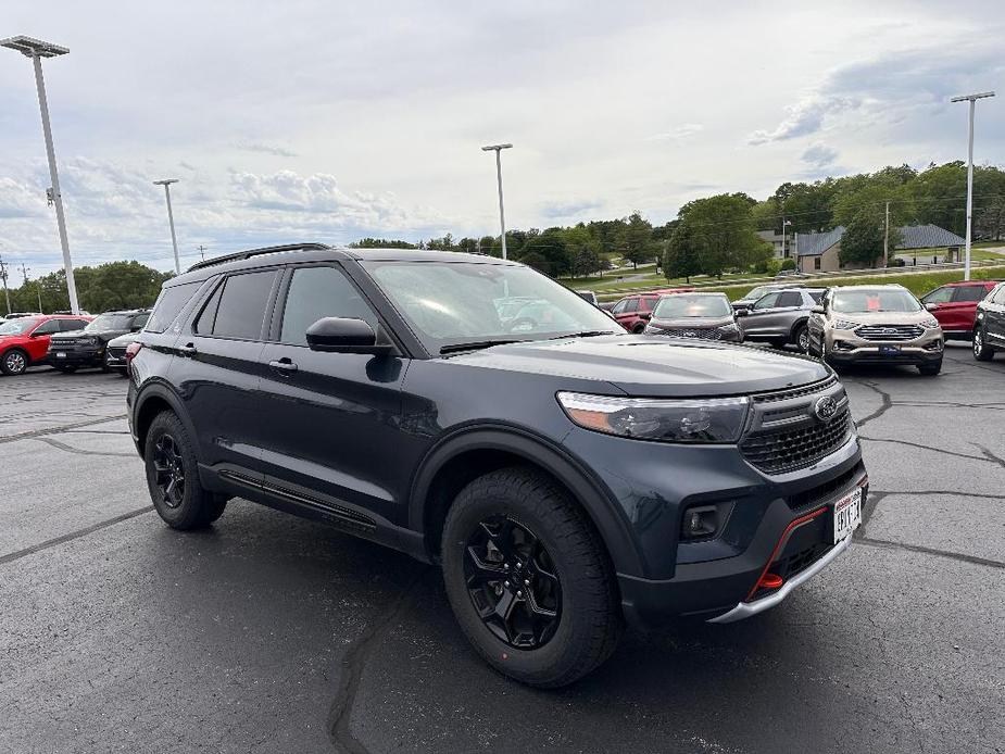 new 2024 Ford Explorer car, priced at $49,980