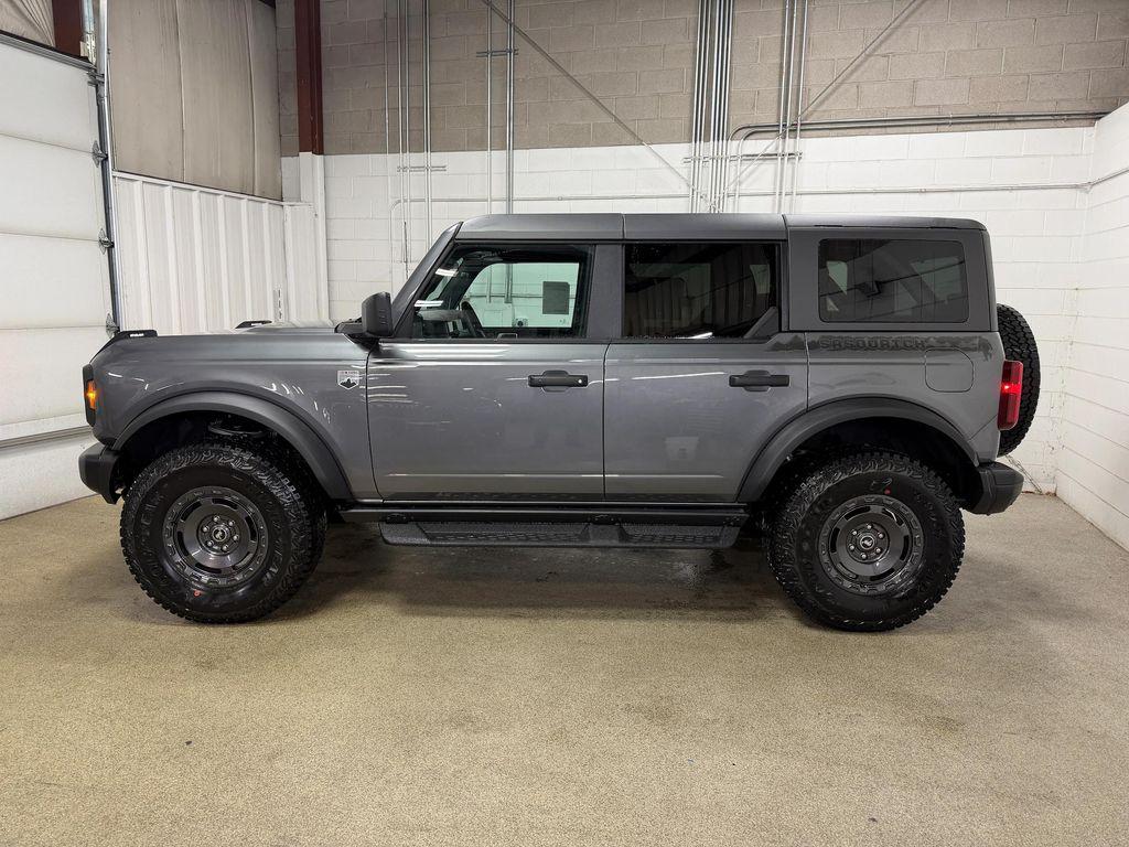 new 2025 Ford Bronco car, priced at $53,533