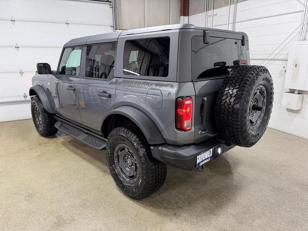 new 2025 Ford Bronco car, priced at $53,533