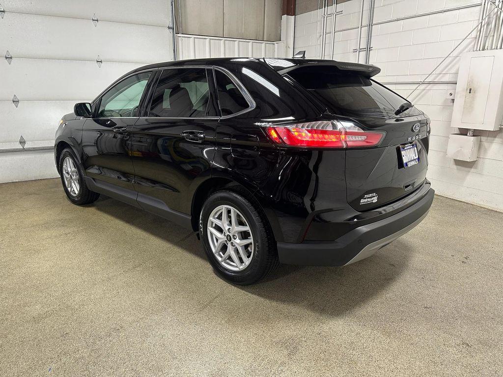 used 2024 Ford Edge car, priced at $28,980