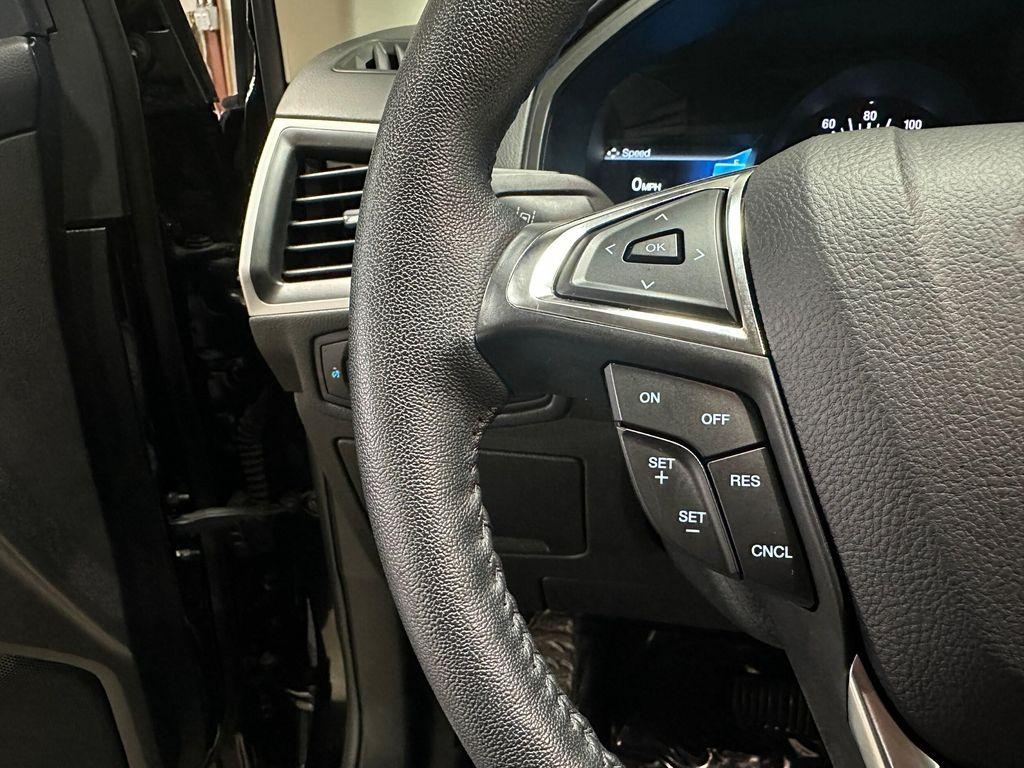 used 2024 Ford Edge car, priced at $28,980