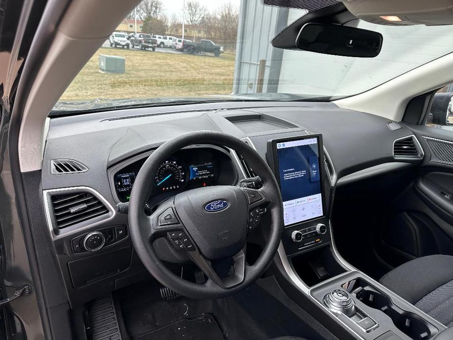 new 2024 Ford Edge car, priced at $37,280