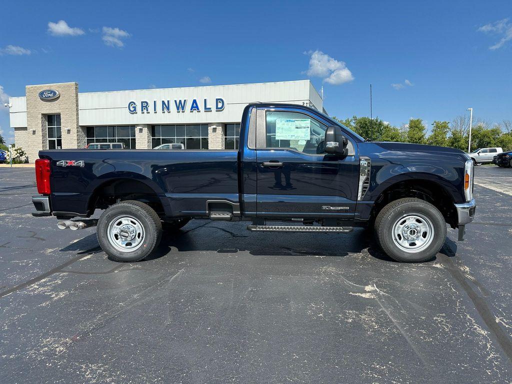 new 2025 Ford F-350 car, priced at $59,280