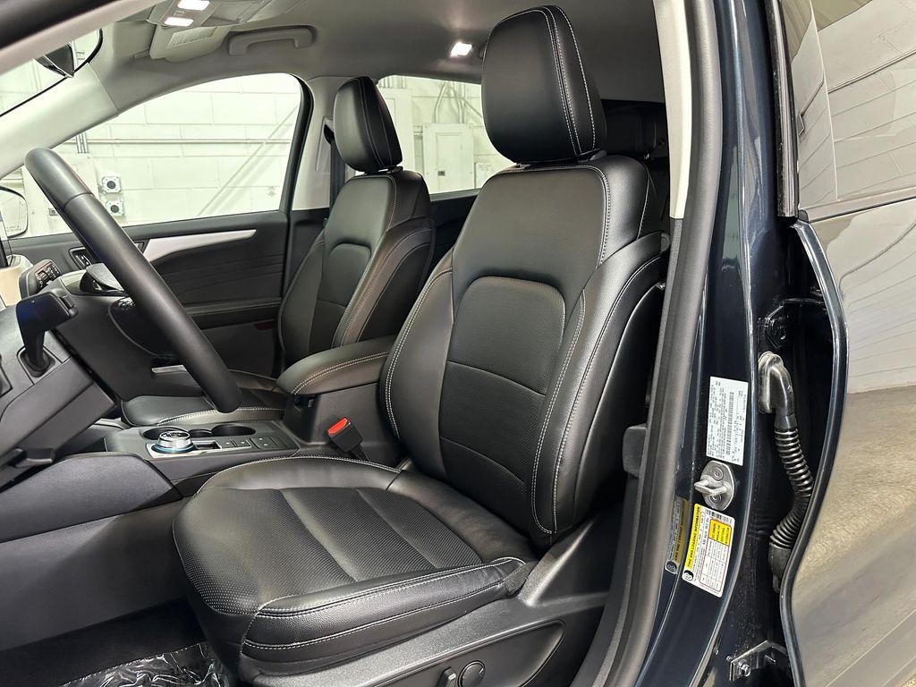 used 2022 Ford Escape car, priced at $26,880