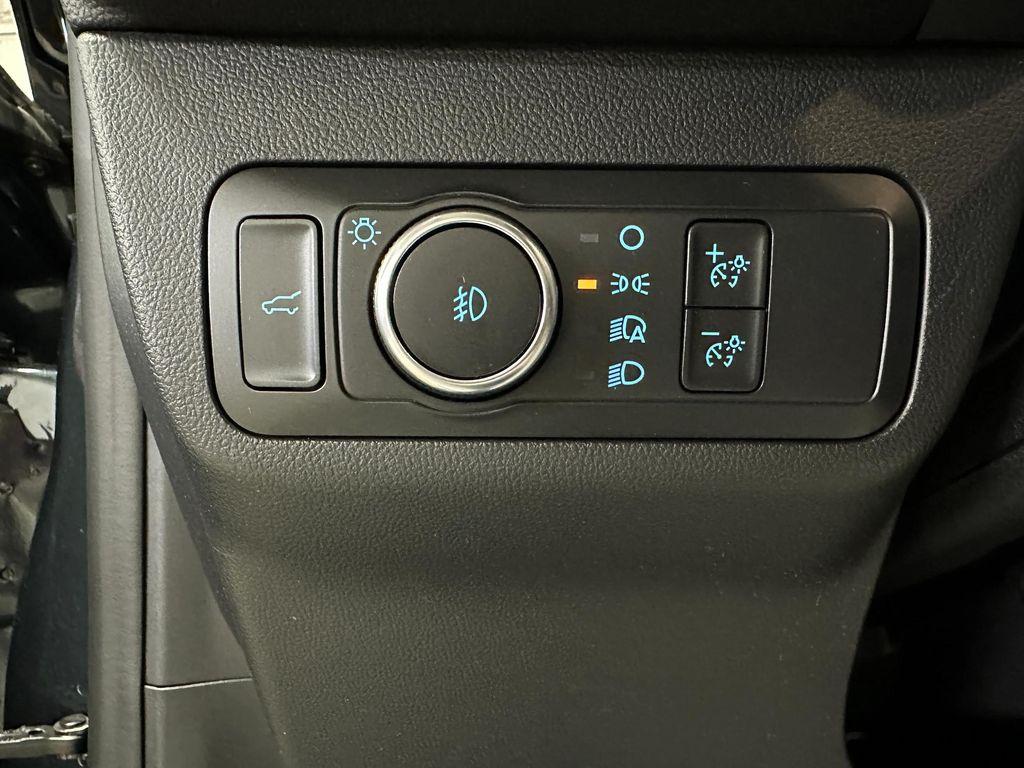used 2022 Ford Escape car, priced at $26,880