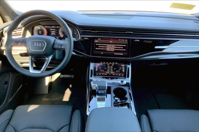 new 2025 Audi Q7 car, priced at $81,800