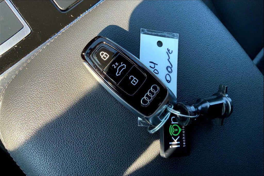 used 2022 Audi Q7 car, priced at $36,720