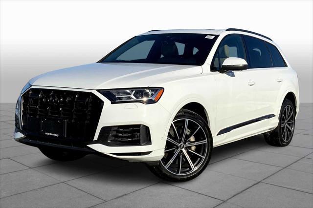 used 2022 Audi Q7 car, priced at $44,420