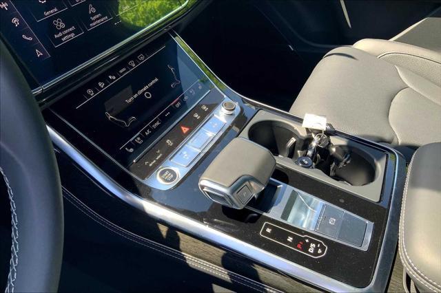 new 2025 Audi Q7 car, priced at $83,750