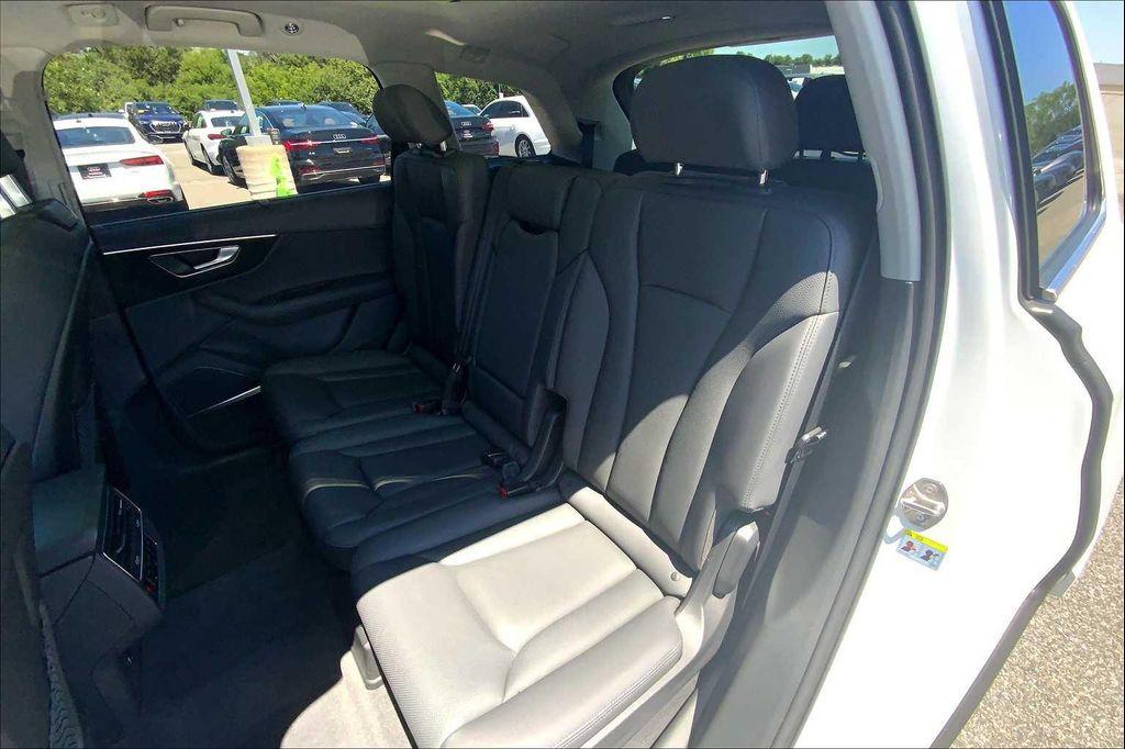 used 2021 Audi Q7 car, priced at $50,820
