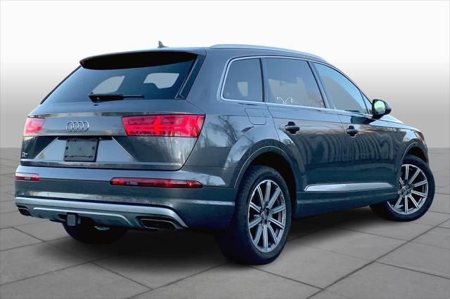 used 2019 Audi Q7 car, priced at $26,220