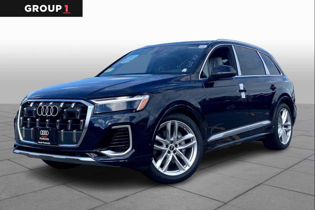 new 2025 Audi Q7 car, priced at $76,480