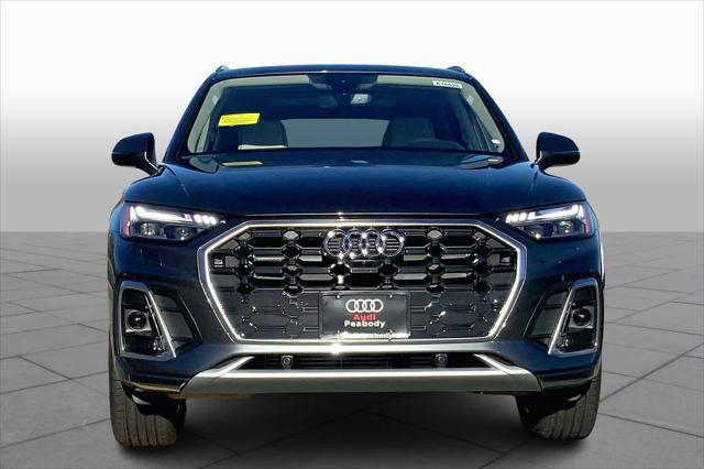 new 2025 Audi Q5 car, priced at $60,615