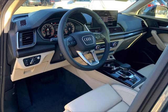 new 2025 Audi Q5 car, priced at $60,615