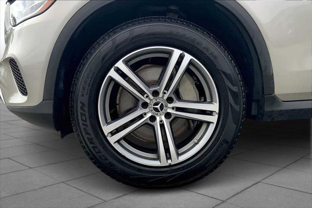 used 2020 Mercedes-Benz GLC 300 car, priced at $24,320