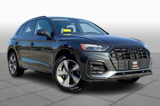 new 2025 Audi Q5 car, priced at $50,485