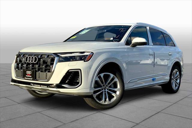 new 2025 Audi Q7 car, priced at $73,480