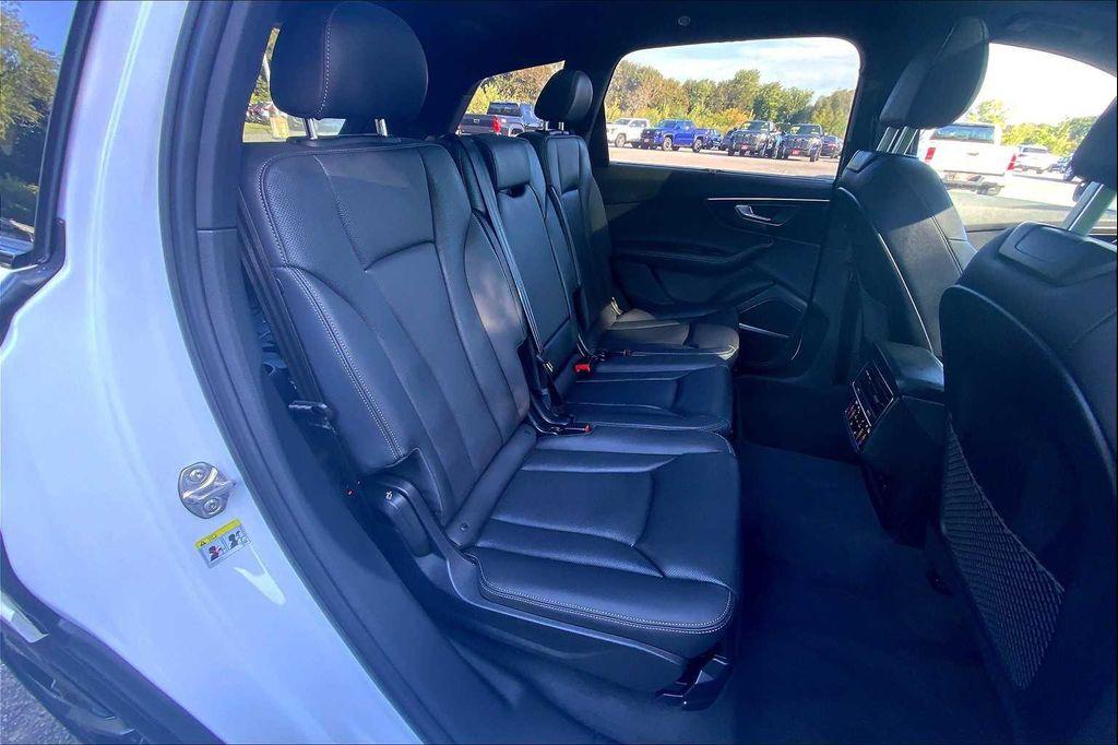 used 2025 Audi Q7 car, priced at $62,720