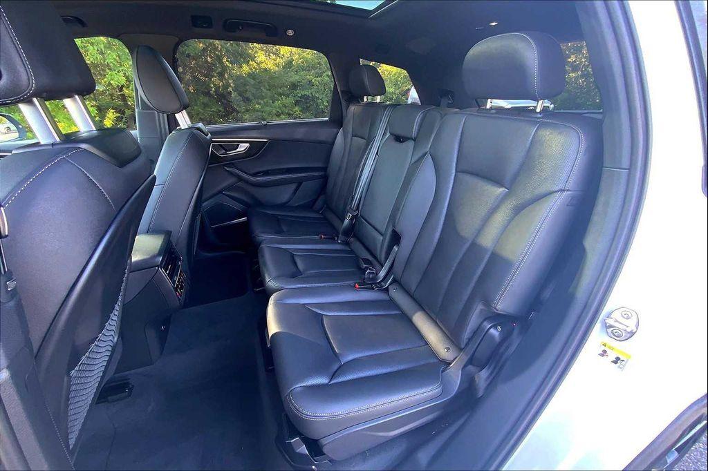 used 2025 Audi Q7 car, priced at $62,720