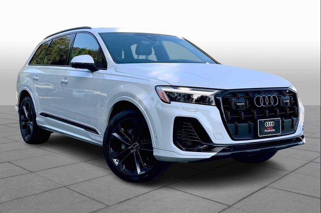 used 2025 Audi Q7 car, priced at $62,720