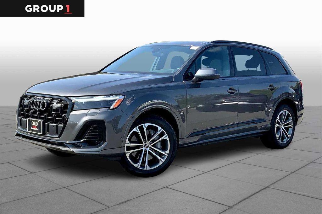used 2025 Audi Q7 car, priced at $56,420