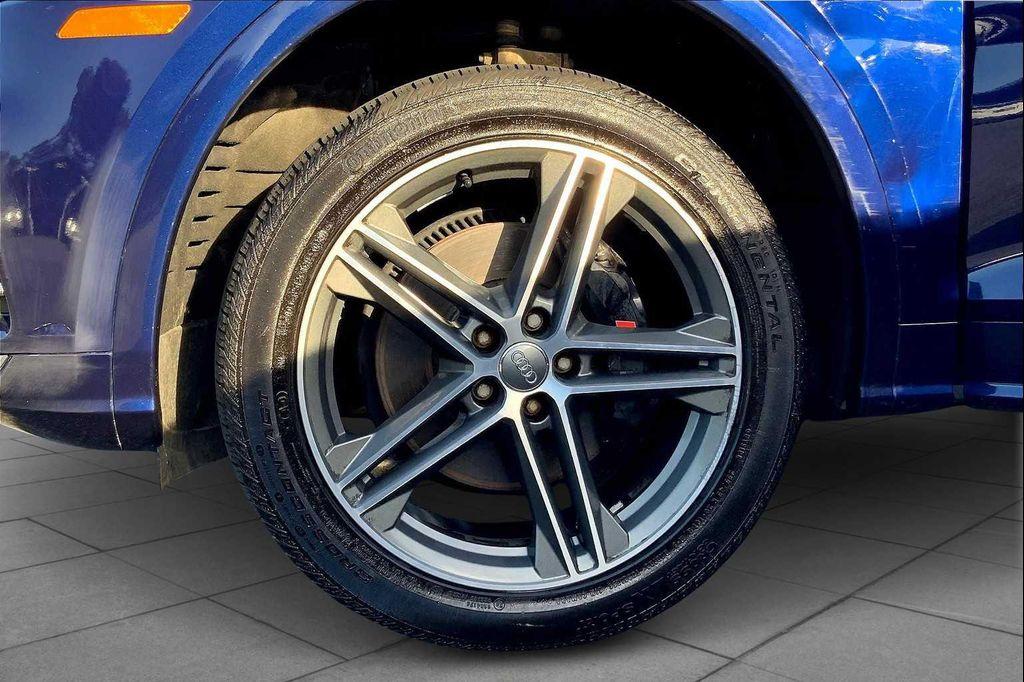 used 2018 Audi SQ5 car, priced at $23,220