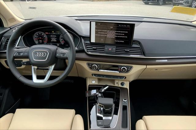 new 2025 Audi Q5 car, priced at $57,680