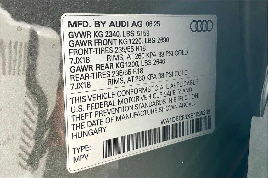 new 2025 Audi Q3 car, priced at $44,965