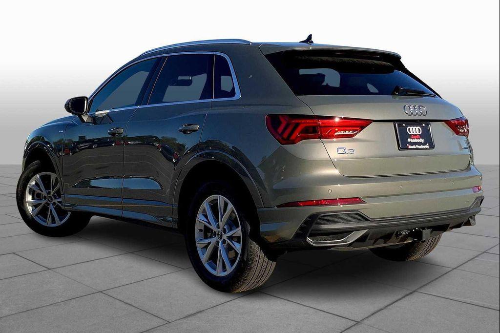 new 2025 Audi Q3 car, priced at $44,965