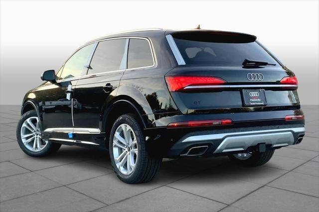 new 2025 Audi Q7 car, priced at $75,800