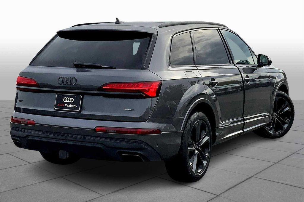 used 2025 Audi Q7 car, priced at $62,920