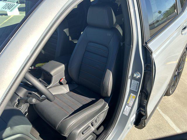 new 2026 Honda CR-V Hybrid car, priced at $44,155