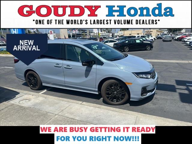 used 2025 Honda Odyssey car, priced at $42,999